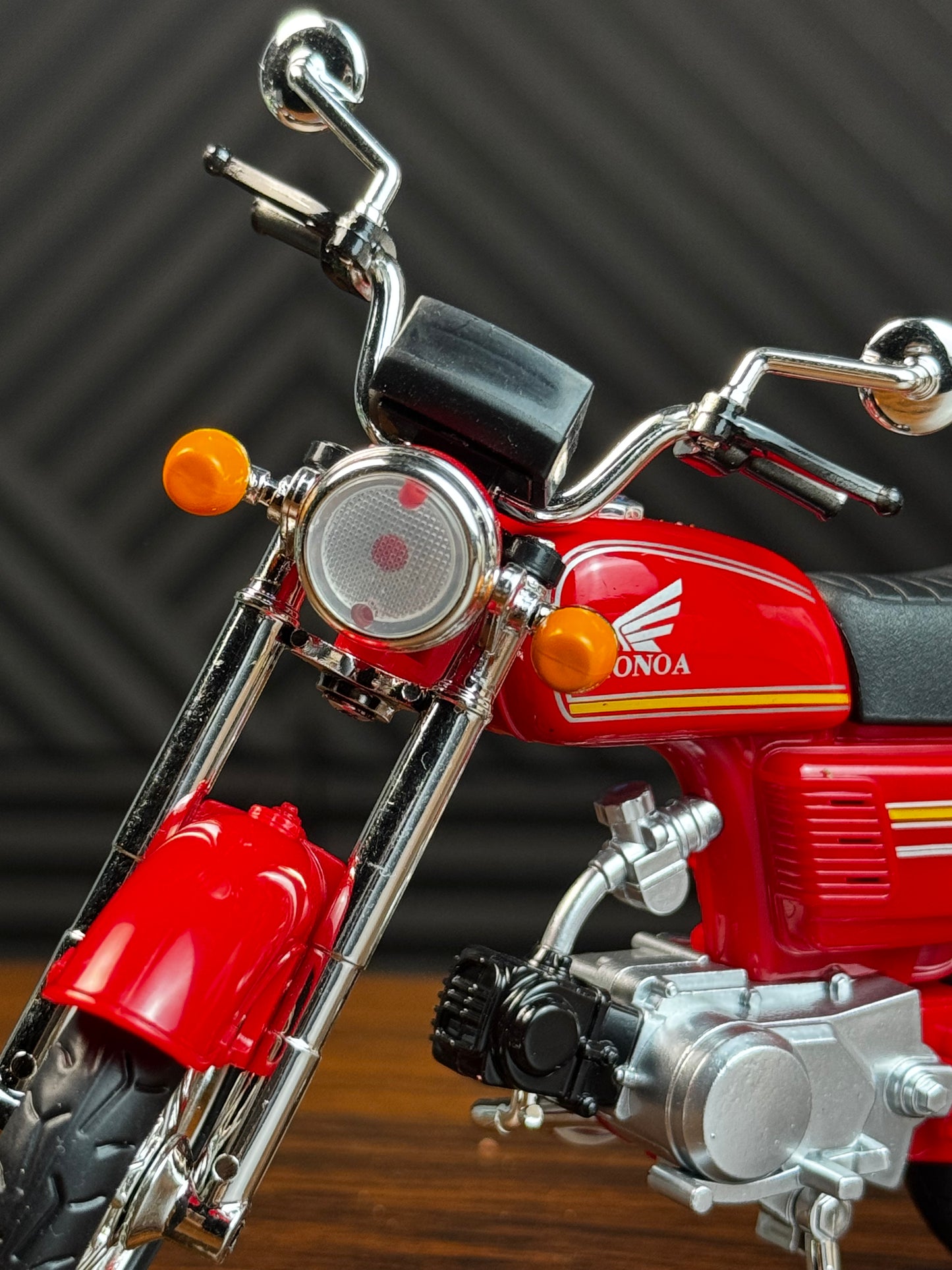 Honda 70 Bike Diecast Model Motorcycle