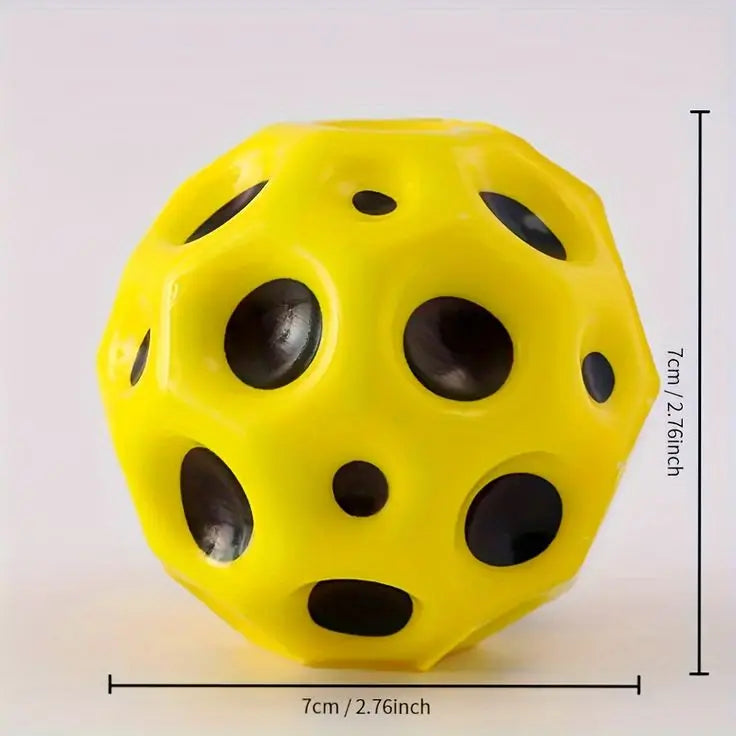 Bouncy Ball Anti-fall Moon Shape (Random Color) Toynix