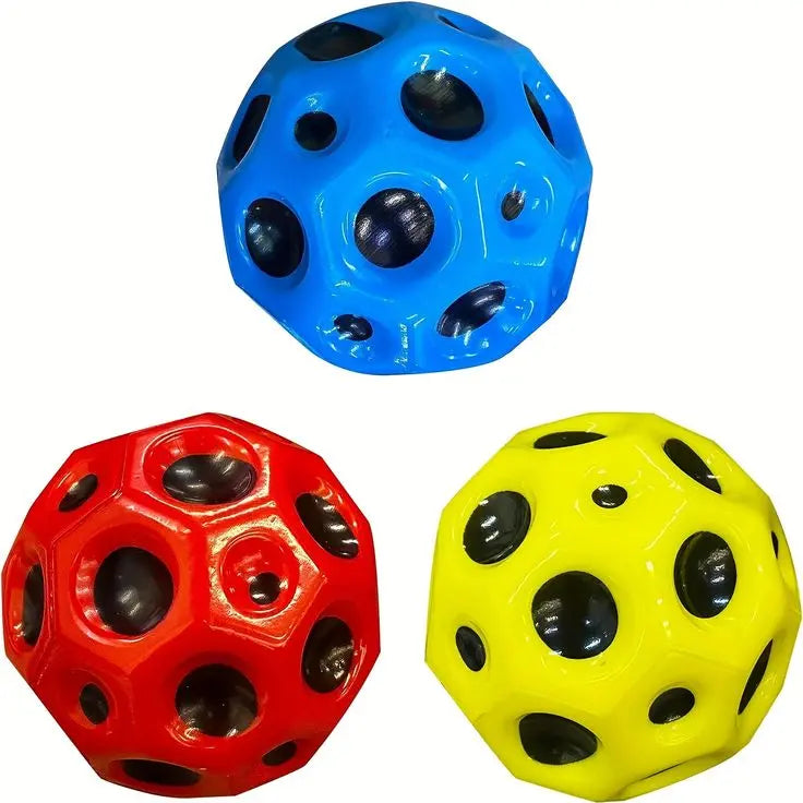 Bouncy Ball Anti-fall Moon Shape (Random Color) Toynix