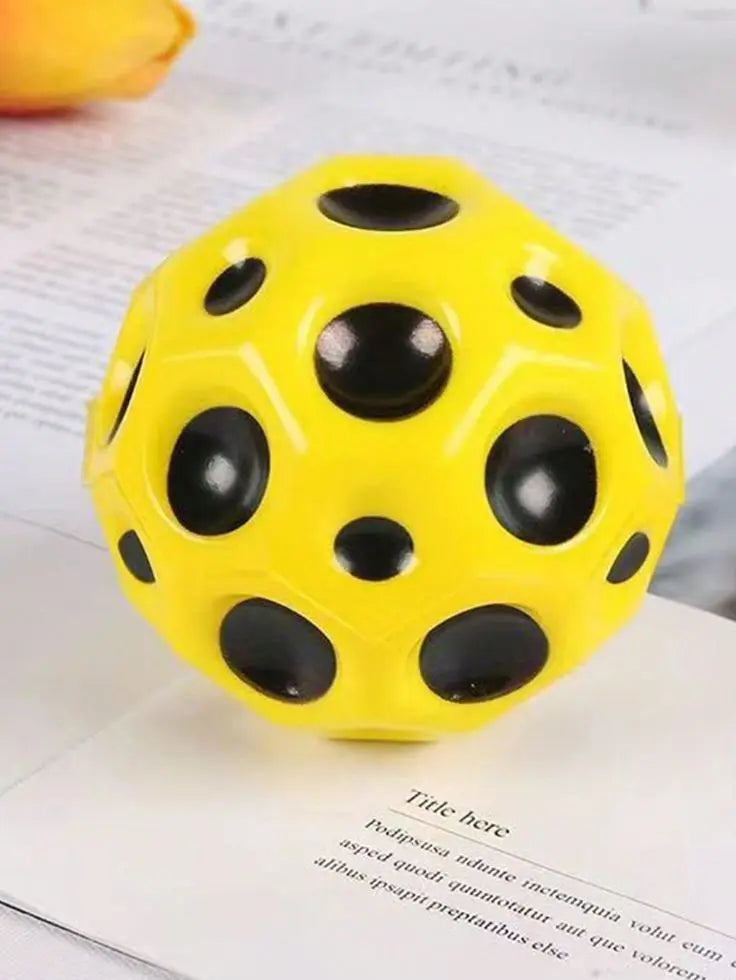 Bouncy Ball Anti-fall Moon Shape (Random Color) Toynix