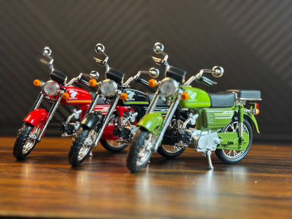 Honda 70 Bike Diecast Model Motorcycle