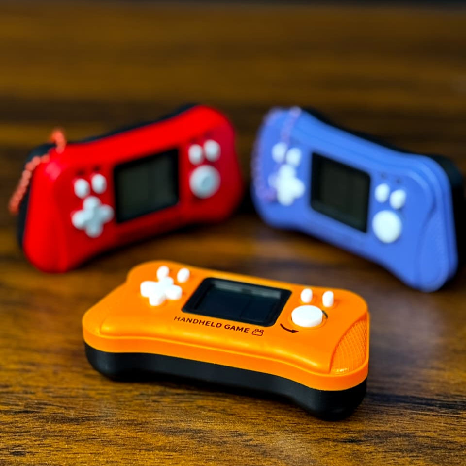 Portable Retro Tetris console Brick Game - Toynix