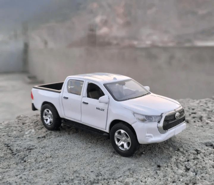 Toyota Revo High Quality Metal Diecast Model Car - Toynix