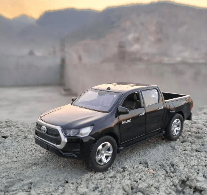 Toyota Revo High Quality Metal Diecast Model Car - Toynix