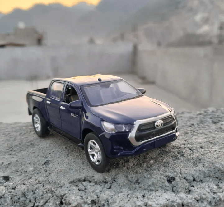 Toyota Revo High Quality Metal Diecast Model Car - Toynix