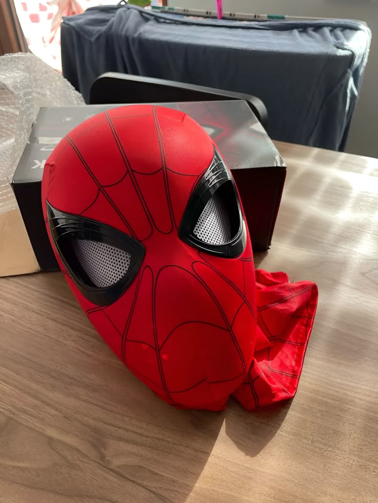 Realistic Spiderman Mask With Moving Eyes - Toynix